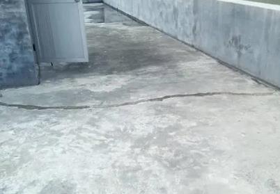 开封市楼顶漏水维修公司分享下如何解决卫生间隐蔽部位漏水的问题?